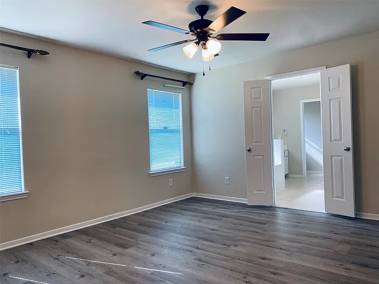24710 Cobble Canyon Ln — Photo 8