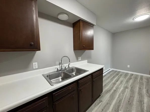 Mill Street Sylvania Apartments, 6605 Mill St APT 5, Sylvania, OH 43560