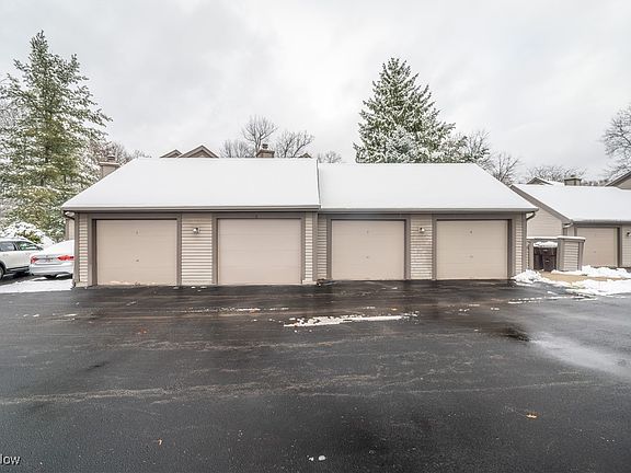 3rd image of 1173 Red Tail Hawk Ct Unit 5