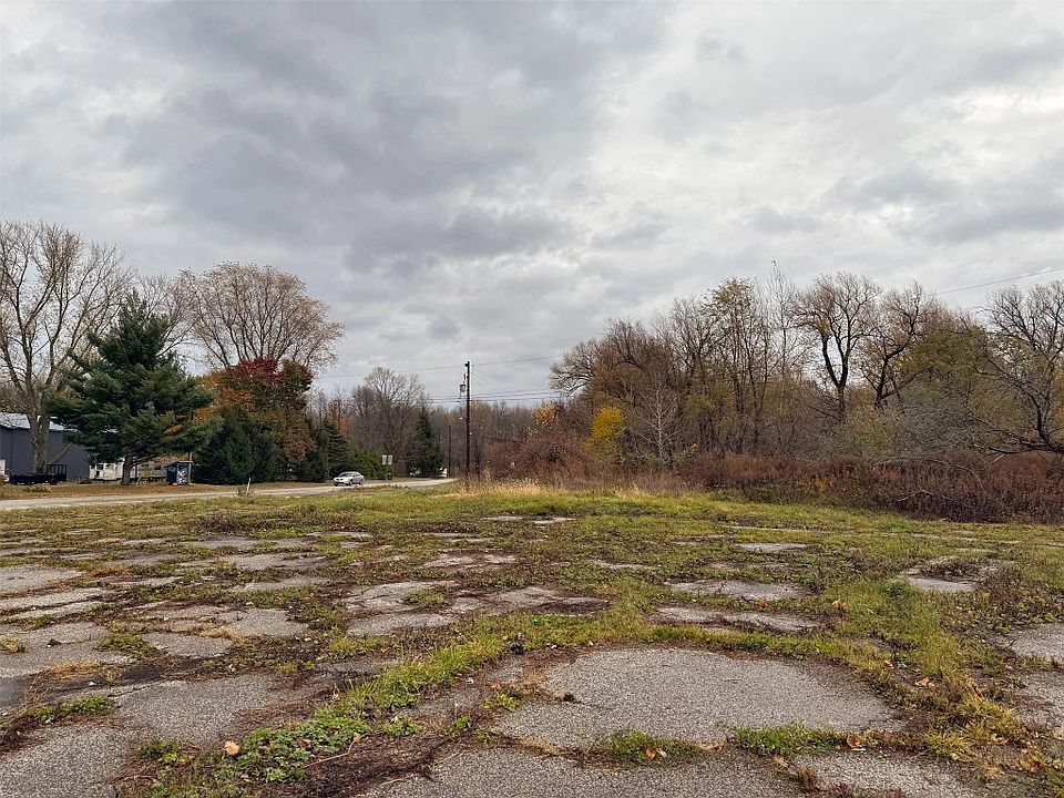2nd image of 14244 Ridge Rd