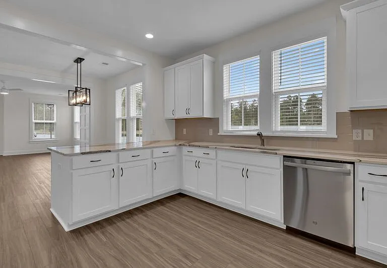 268 Symphony Ave — Photo 28