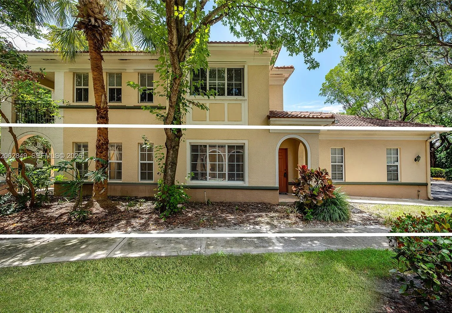Aventine At Miramar Condo — Photo 2