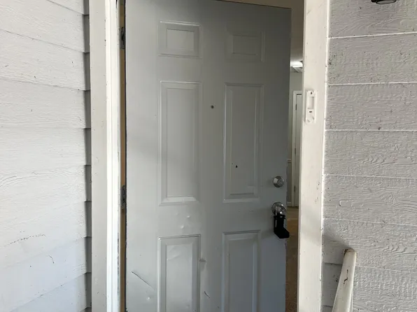 117 Forest Ave #102, Toccoa, GA 30577