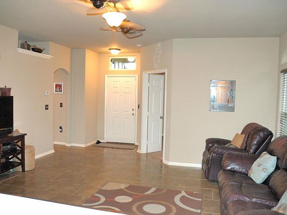 3rd image of 1730 Barlow Trl
