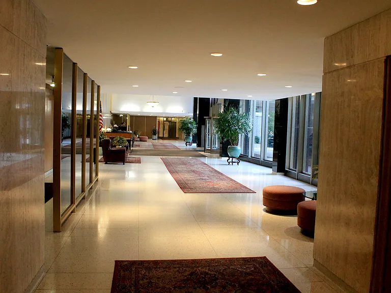 5701 N Sheridan Rd #11A — Photo 9