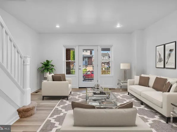 4245 Frost St, Philadelphia, PA 19136