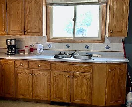 4th image of 5205 N 50th Ave