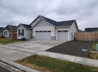 6644 E Fairmount St, Nampa, ID 83687