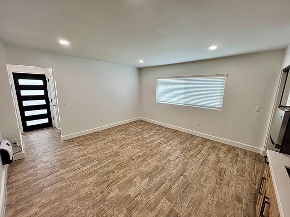 2nd image of 1739 Monterey Blvd