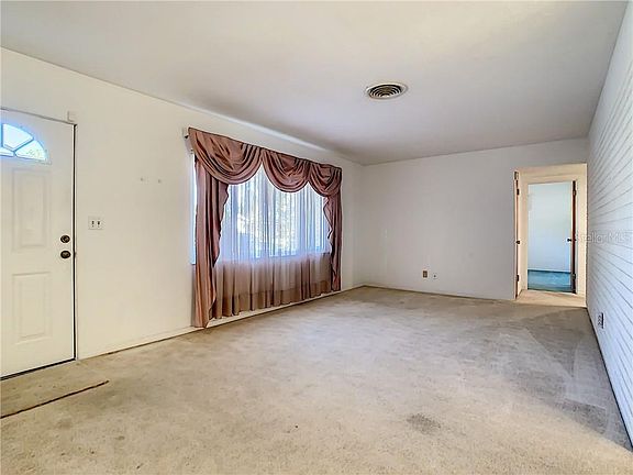 5th image of 6030 18th Ave N