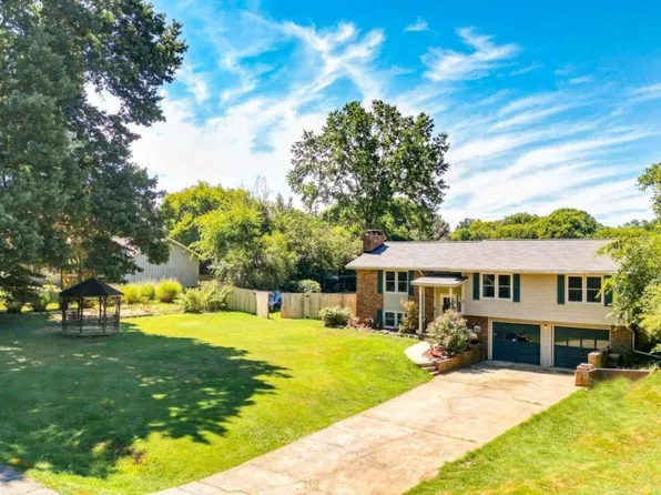 97 Bishop Dr NW, Cartersville, GA 30121