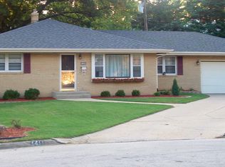 1411 E Gate Pkwy, Rockford, IL 61108