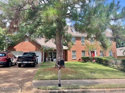 86 N Crownpointe Dr, Jackson, MS, 39211