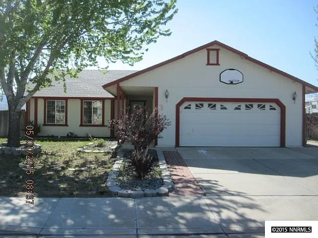 828 Alena Way photo 1