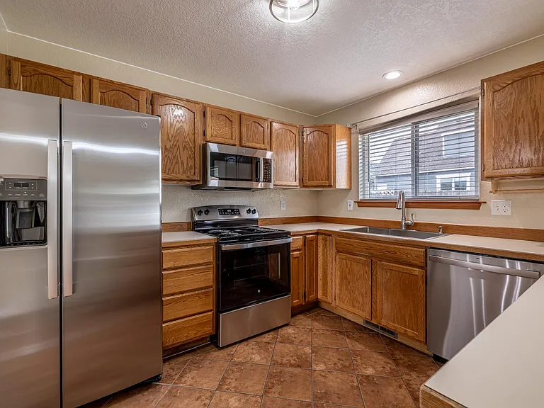 1708 Terrea Ct — Photo 10