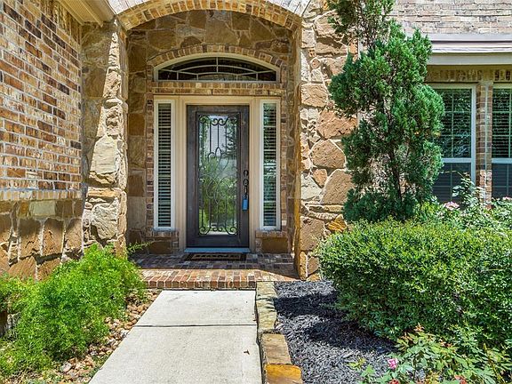 2nd image of 143 Greenprint Cir