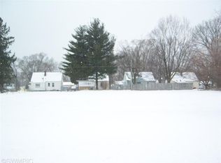 1380 Milton St, Benton Harbor, MI 49022