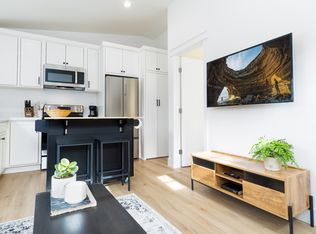 3716 La Cresta Dr, San Diego, CA 92107