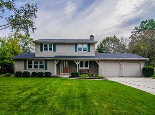824 Green Valley Ave, Green Bay, WI 54301
