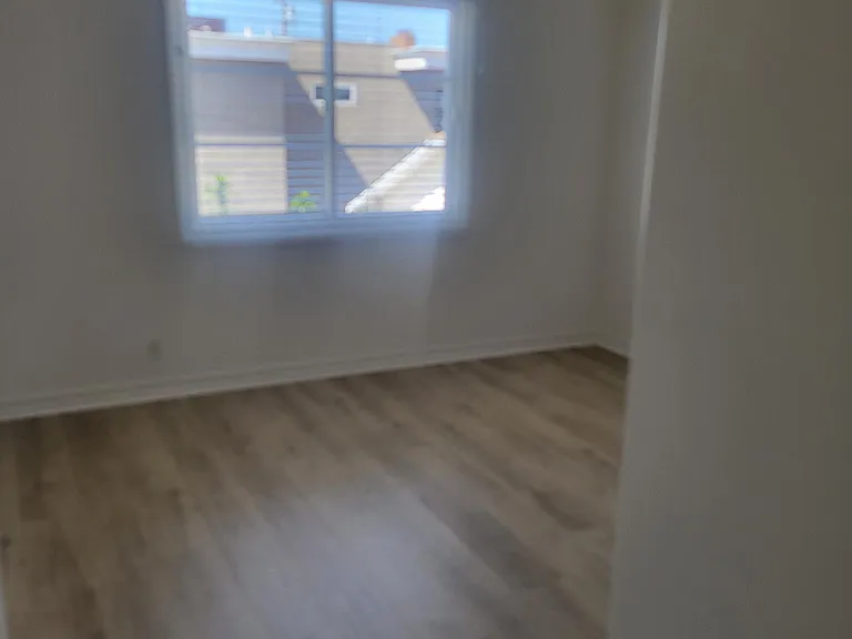 * floor color might look different due to lighting differences
