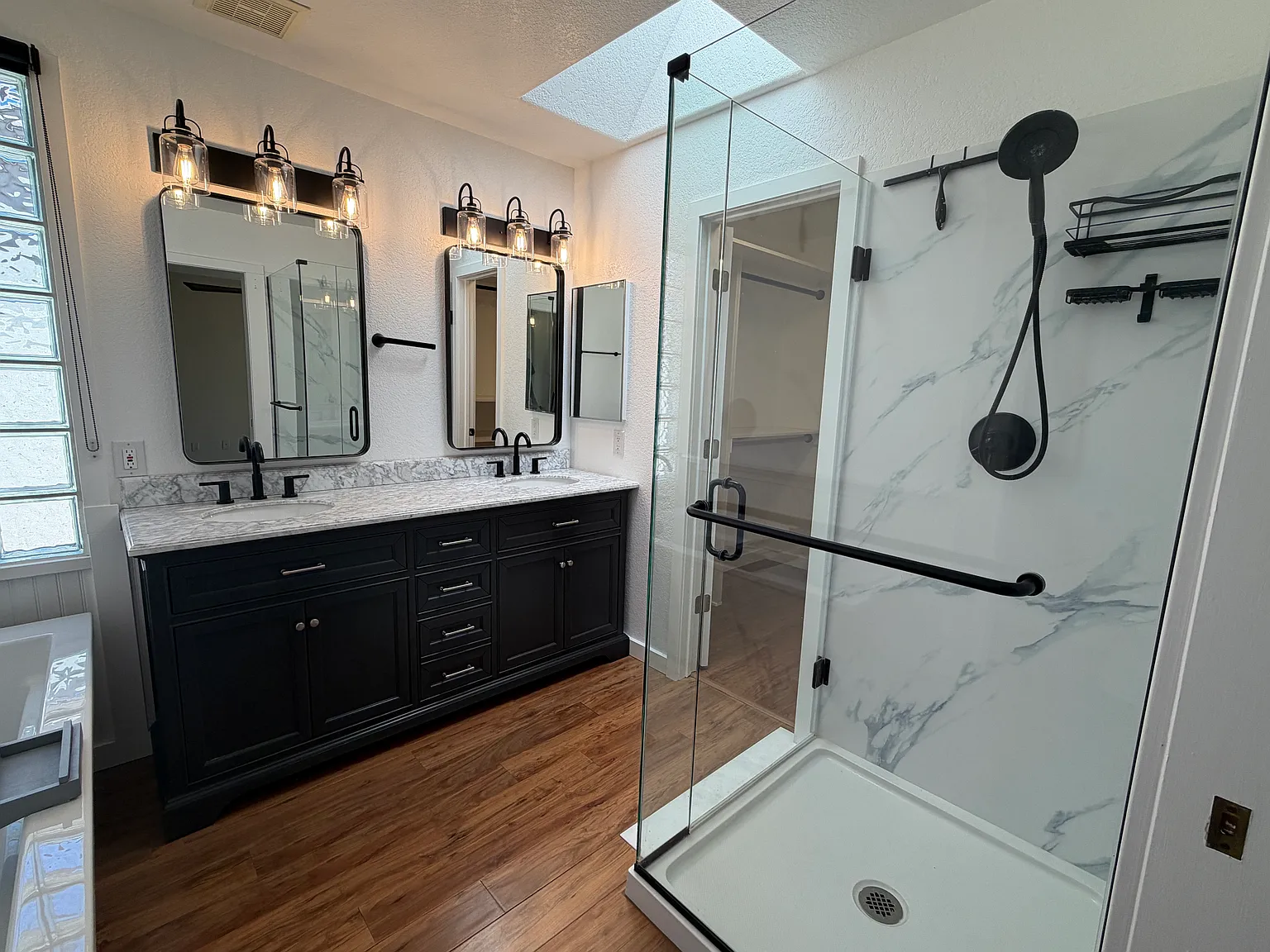 3 bed, 1788 sqft, $2,500 — Photo 2