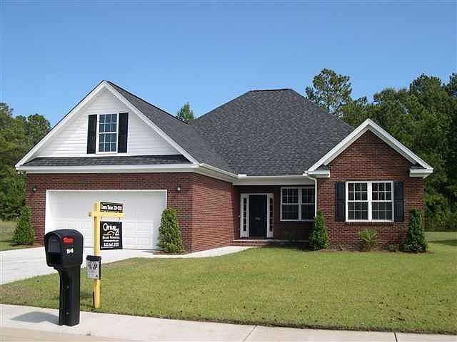 2nd image of 1946 McClellan Dr