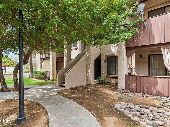 2nd image of 3102 E CLARENDON Avenue #106