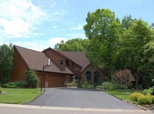 12782 Florida Ln, Apple Valley, MN 55124