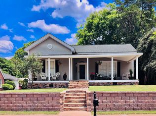 166 N College St, Cedartown, GA 30125