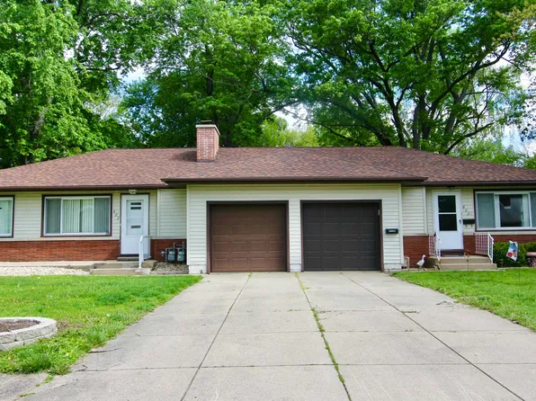 802 Crestview Dr, Washington, IL 61571
