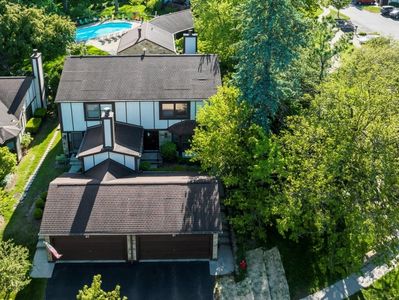 81 White Oak Cir, Saint Charles, IL, 60174