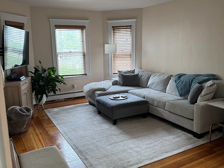 166-168 Summer St #1 — Photo 2