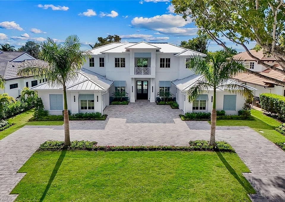 1st image of 788 Riviera DR