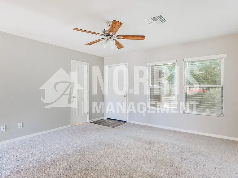1824 S Wooten St — Photo 7