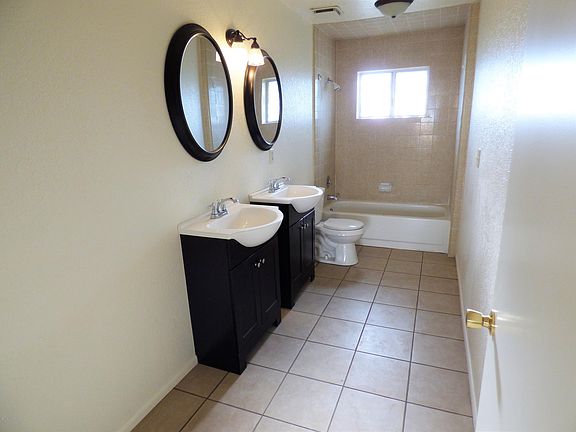 4th image of 3710 Squaw Dr