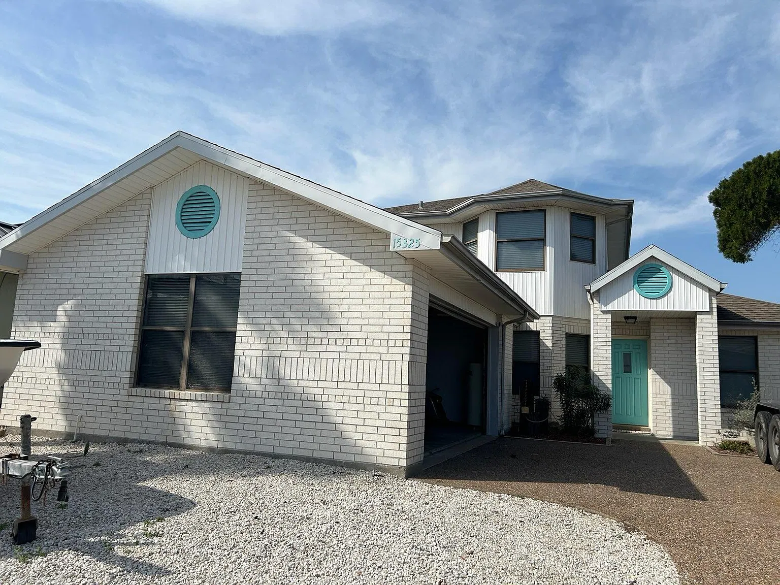3 bed, 2.5 bath, 1827 sqft, $2,900 — Photo 4