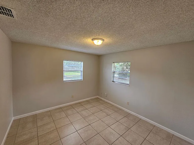 2031 Hugo Rd — Photo 9