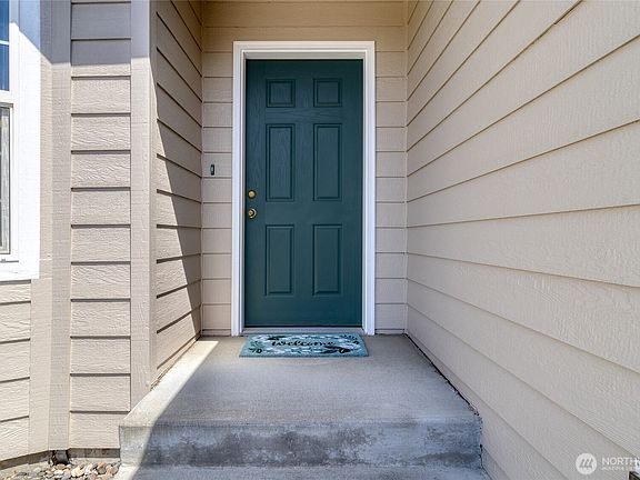 2nd image of 979 Carmella Street