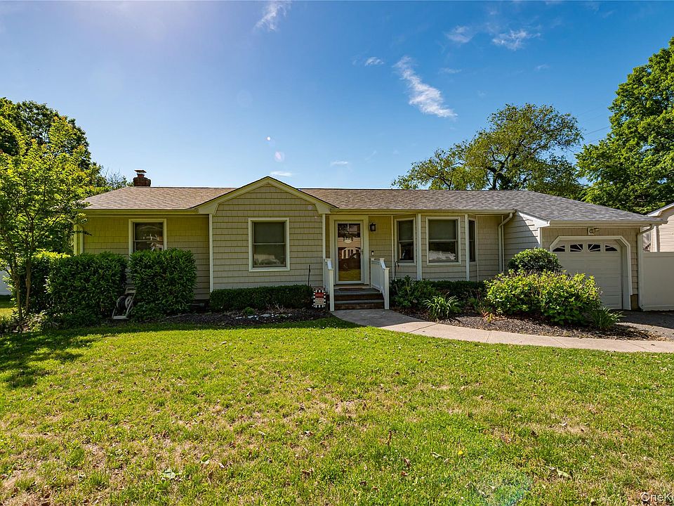 1st image of 7 Edscho Lane