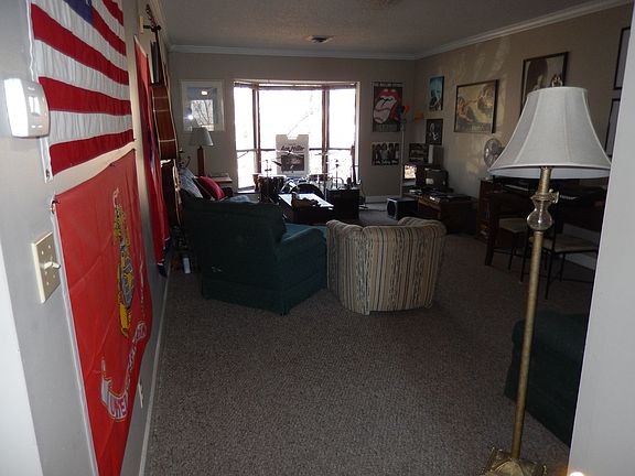 4th image of 509 11th St APT 4003