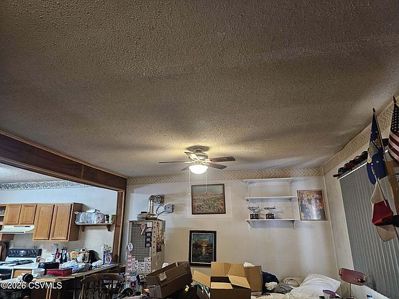 4th image of 1261 Pulaski Ave