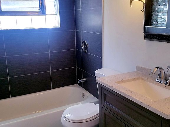 4th image of 17205 Forestway Dr