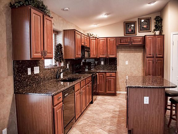 2nd image of 43302 W Hillman Dr