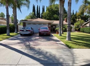 3060 Amsterdam St, Riverside, CA 92504