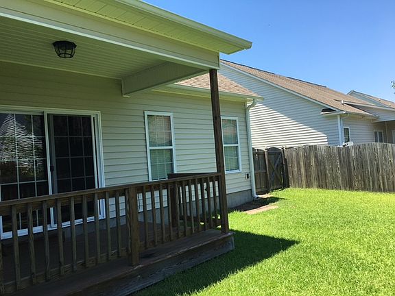 Fenced yard & covered deck