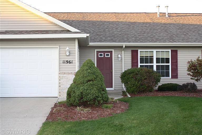 1st image of 11961 Bush Ct