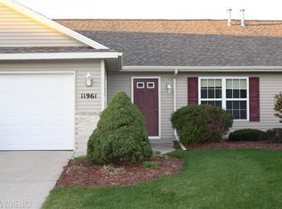 11961 Bush Ct, Holland, MI 49424