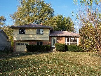 1st image of 1840 N Priscilla Ave