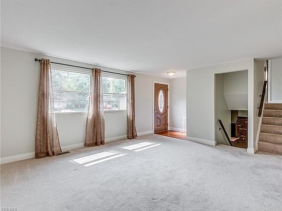 2nd image of 2693 Serra Vista Dr