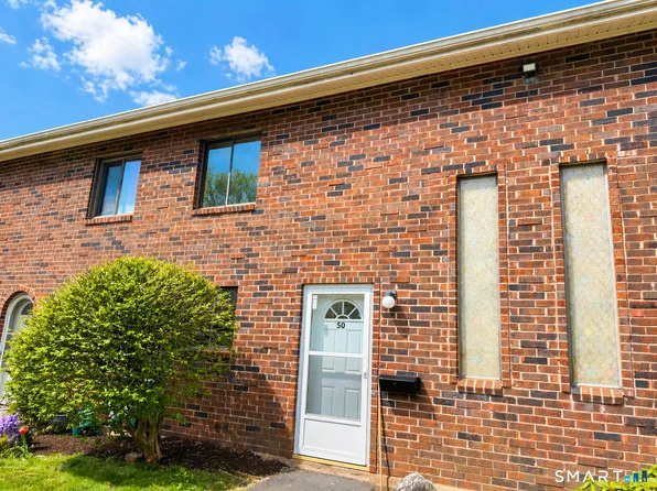 50 Wakefield Circle #50, East Hartford, CT 06118